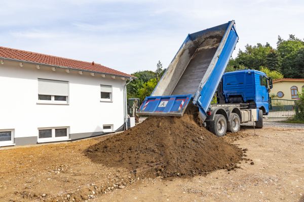 Garden Dirt Delivery in Fresno